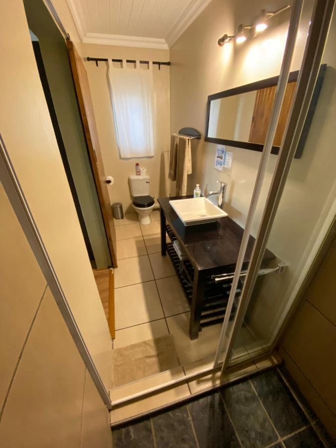 Haus Holzapfel Hotel Beaufort West Ngoại thất bức ảnh